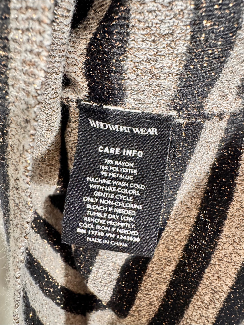 Who What Wear Black & Cream Metallic Stripe Knit Top - Picture 7 of 8
